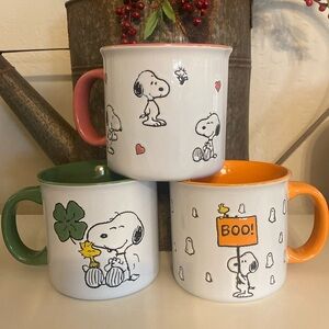 3 Holidays large Peanuts mugs